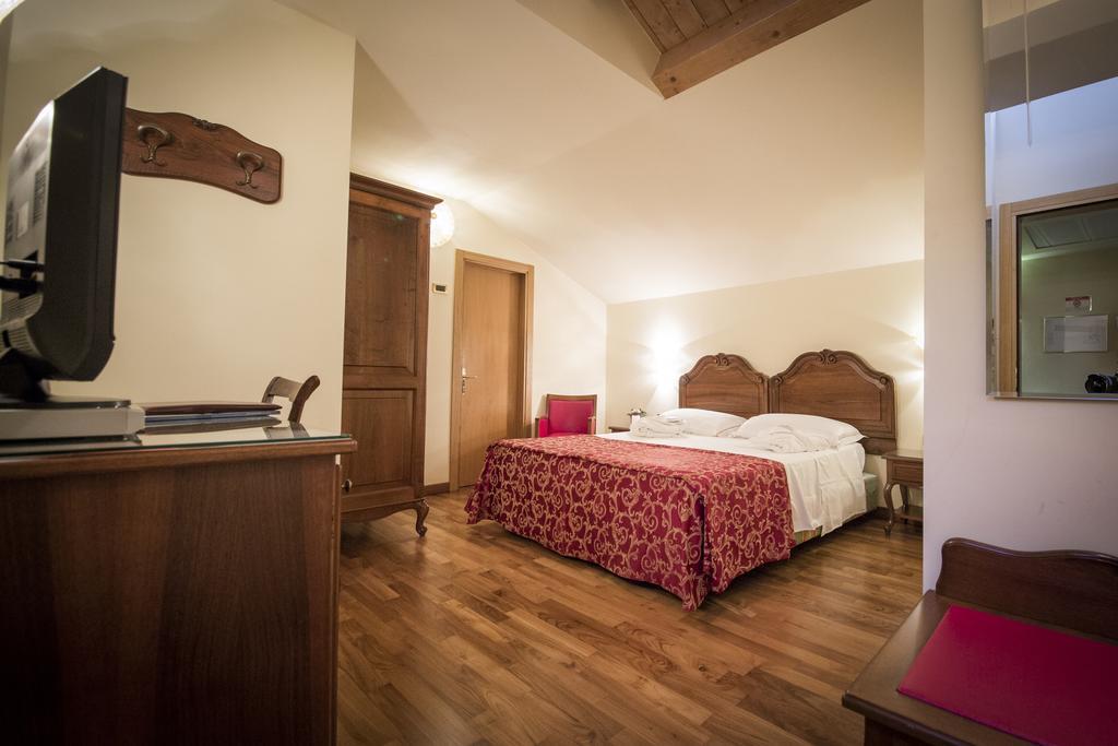 Hotel Spessotto Portogruaro Exterior foto